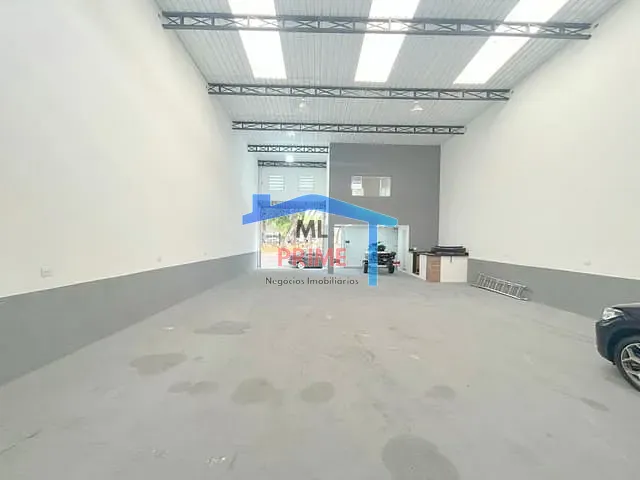 Galpão / Barracão com 200m², para alugar, no bairro Vila Prudente em São Paulo