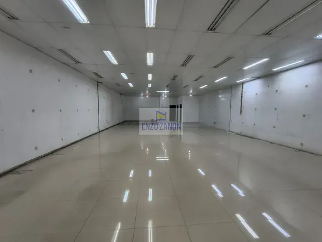 Galpão / Barracão com 400m², para alugar, no bairro Centro em São Bernardo do Campo