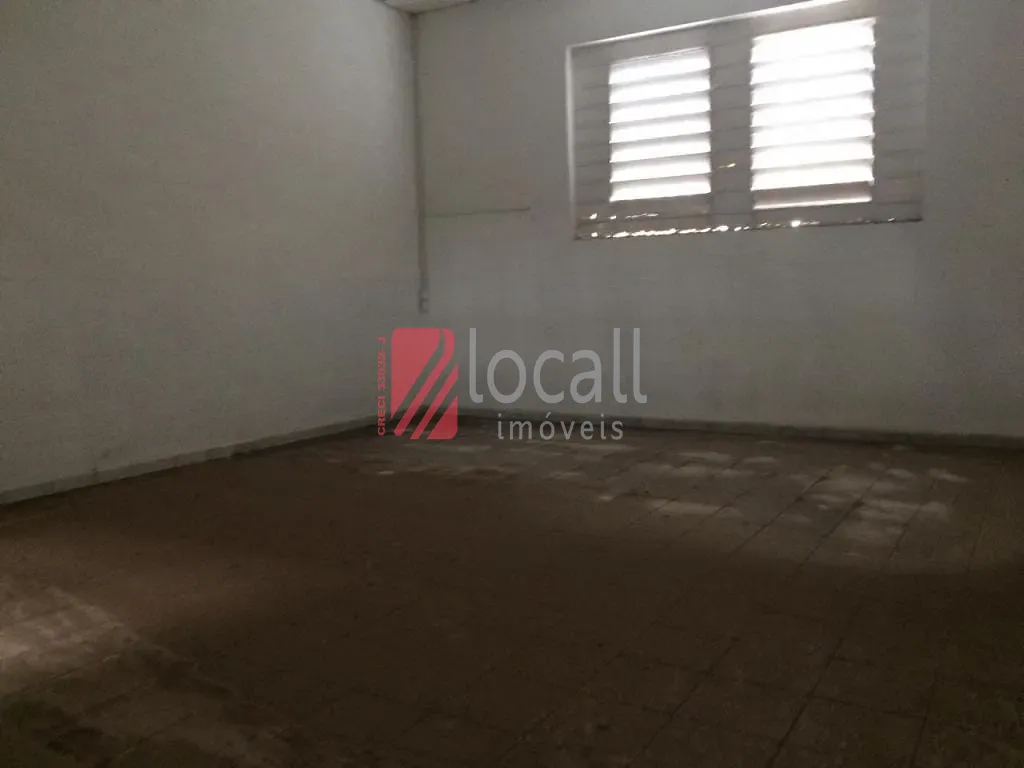 Galpão / Depósito / Armazém  para aluguel, 3900m² — foto 11 de 23