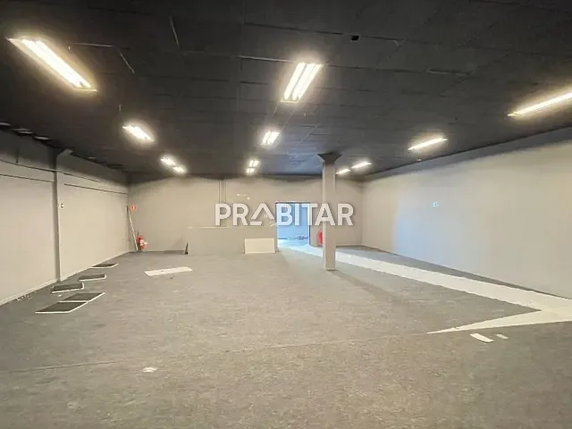 Galpão / Barracão com 451m², à venda, no bairro Alphaville Industrial em Barueri