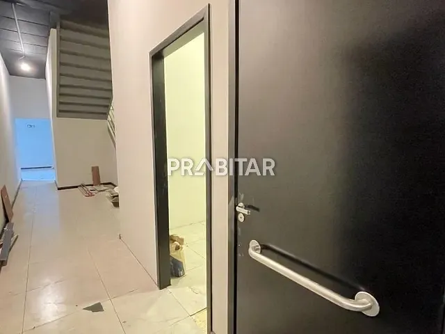 Galpão / Barracão com 451m², à venda, no bairro Alphaville Industrial em Barueri