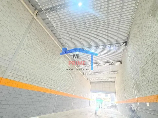 Galpão / Barracão com 500m², para alugar, no bairro Vila Alpina em São Paulo