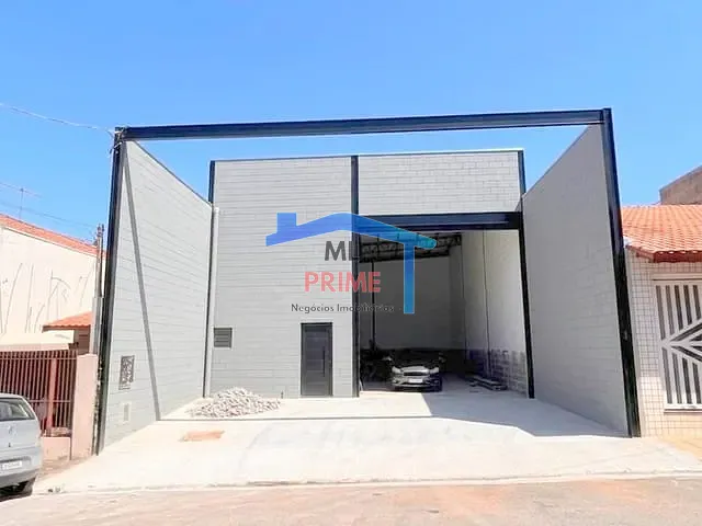 Galpão / Barracão com 200m², para alugar, no bairro Jardim Independência em São Paulo