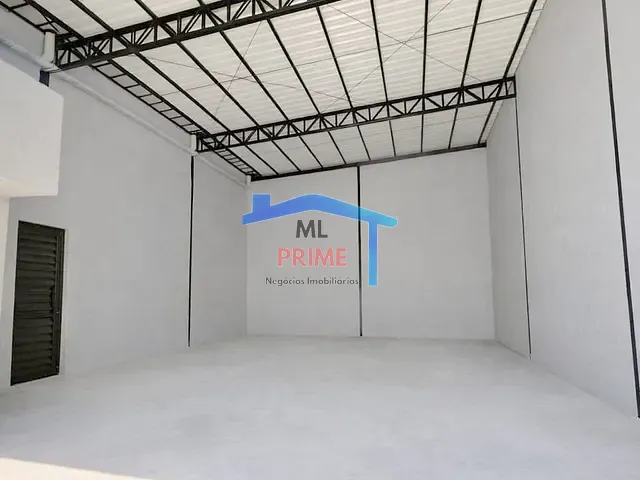 Galpão / Barracão com 200m², para alugar, no bairro Jardim Independência em São Paulo