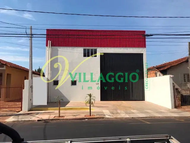 Galpão / Barracão com 360m², para alugar, no bairro Vila Ipiranga em São José do Rio Preto