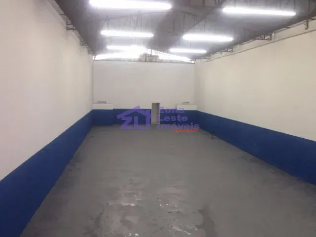 Galpão / Barracão com 400m², à venda, no bairro Vila Nova York em São Paulo
