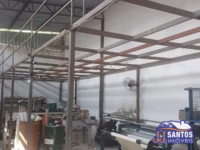 Galpão / Barracão com 406m², à venda, no bairro Vila Bertioga em São Paulo