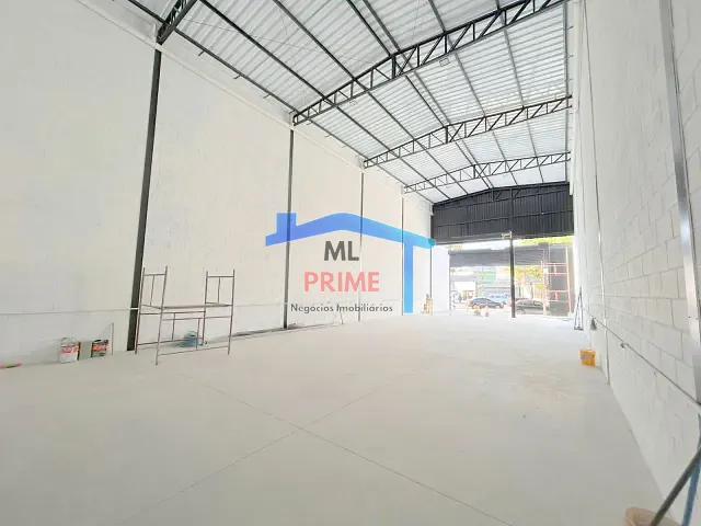 Galpão / Barracão com 330m², para alugar, no bairro Vila Zelina em São Paulo