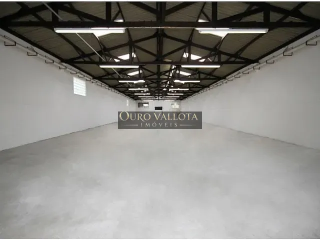 Galpão / Barracão com 702m², para alugar, no bairro Belenzinho em São Paulo