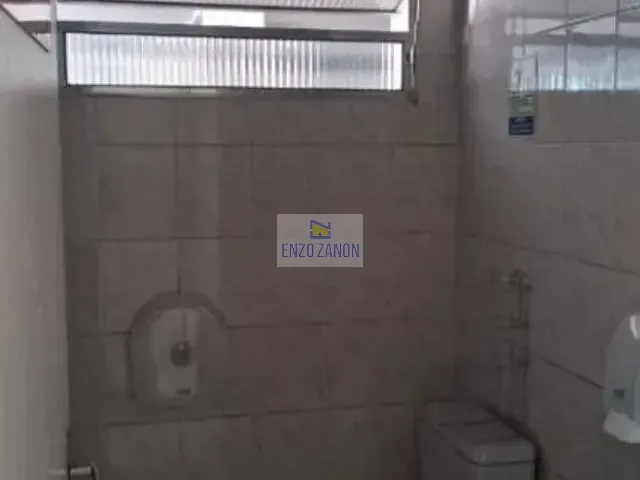 Galpão / Barracão com 1050m², para alugar, no bairro Assunção em São Bernardo do Campo