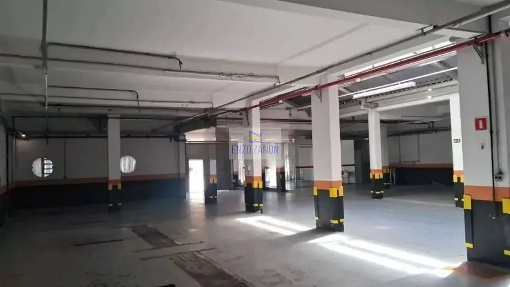 Depósito-Galpão, 1700 m² - Foto 1