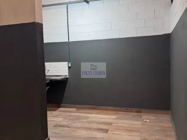 Galpão / Barracão com 451m², para alugar, no bairro Nova Petrópolis em São Bernardo do Campo