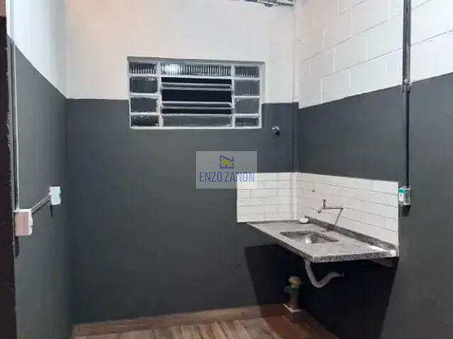 Galpão / Barracão com 451m², para alugar, no bairro Nova Petrópolis em São Bernardo do Campo