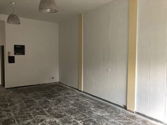 Galpão / Barracão com 100m², à venda, no bairro Jardim Guayana em Taboão da Serra