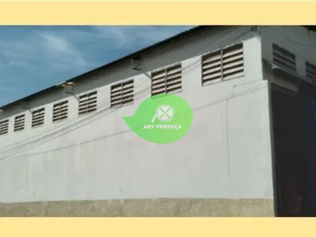 Galpão / Barracão com 400m², para alugar, no bairro Recreio Marajoara em Sorocaba