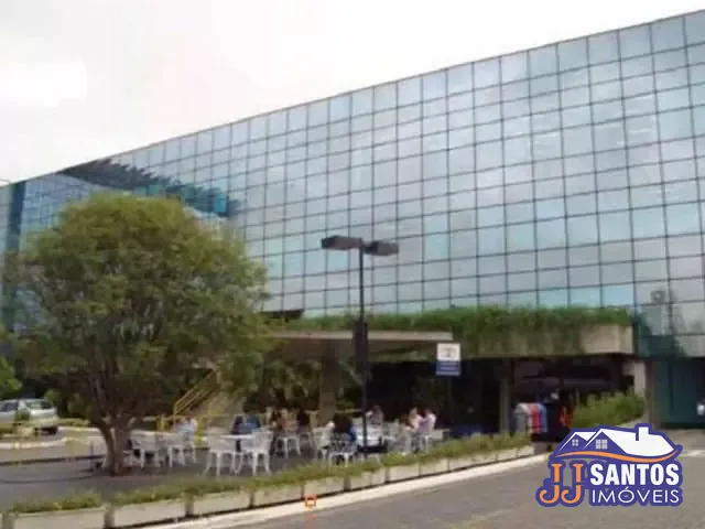 Galpão / Barracão com 24455m², para alugar, no bairro Parque São Jorge em São Paulo