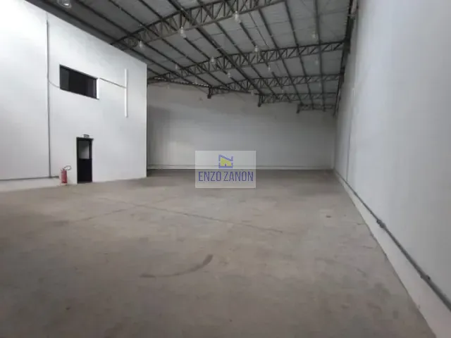 Galpão / Barracão com 767m², para alugar, no bairro Rudge Ramos em São Bernardo do Campo