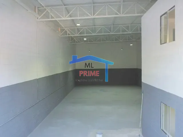 Galpão / Barracão com 300m², para alugar, no bairro Vila Alpina em São Paulo