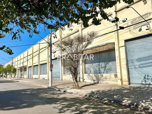 Galpão / Barracão com 11300m², para alugar, no bairro Vila Leopoldina em São Paulo