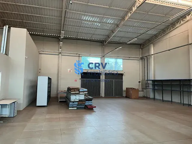 Galpão / Barracão com 505m², para alugar, no bairro Sol em Londrina