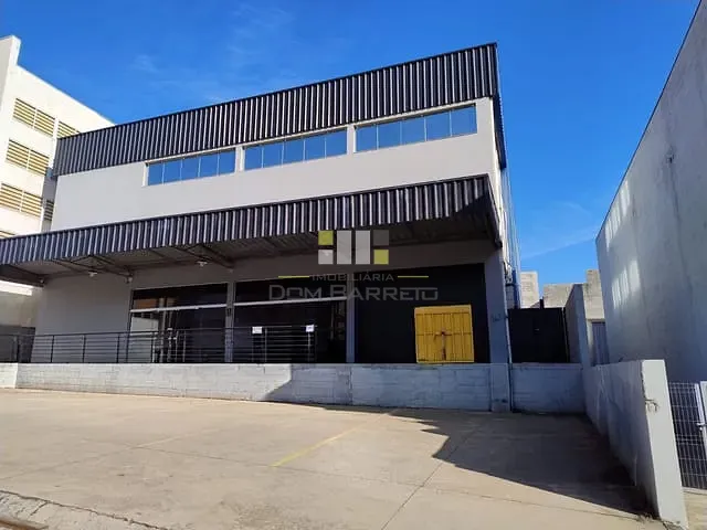 Galpão / Barracão com 1000m², para alugar, no bairro Loteamento Industrial Veccon Zeta em Sumaré