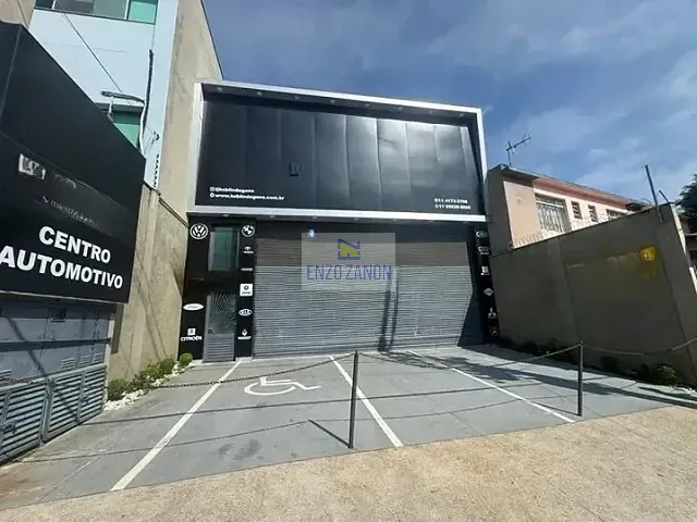 Galpão / Barracão com 350m², para alugar, no bairro Jordanópolis em São Bernardo do Campo