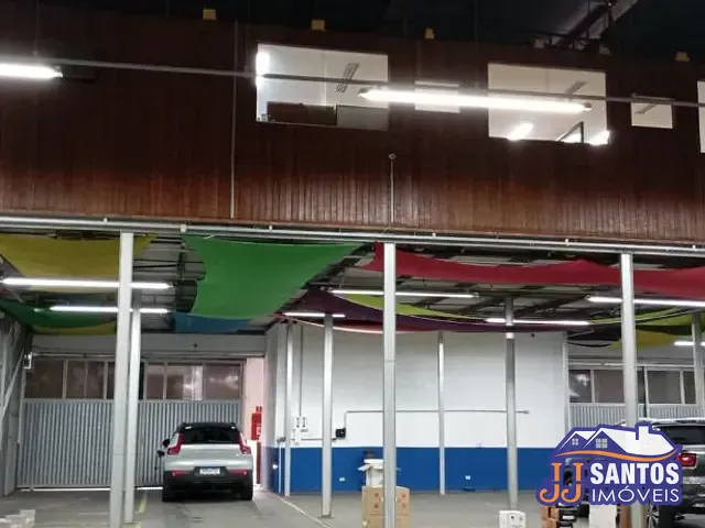 Galpão / Barracão com 865m², à venda, no bairro Brás em São Paulo