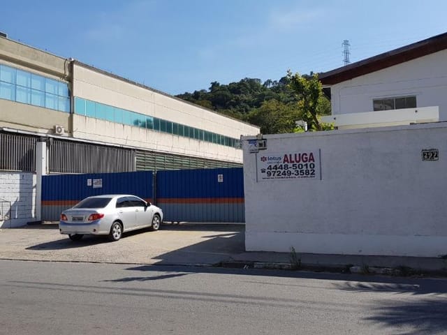 Galpão / Barracão com 3000m², à venda, no bairro Santa Terezinha (Jordanésia) em Cajamar