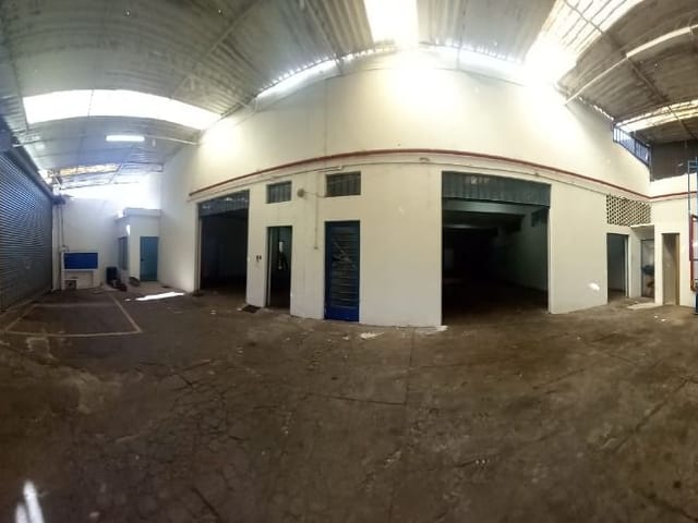 Galpão / Barracão com 1150m², à venda, no bairro Jardim Bonfiglioli em São Paulo