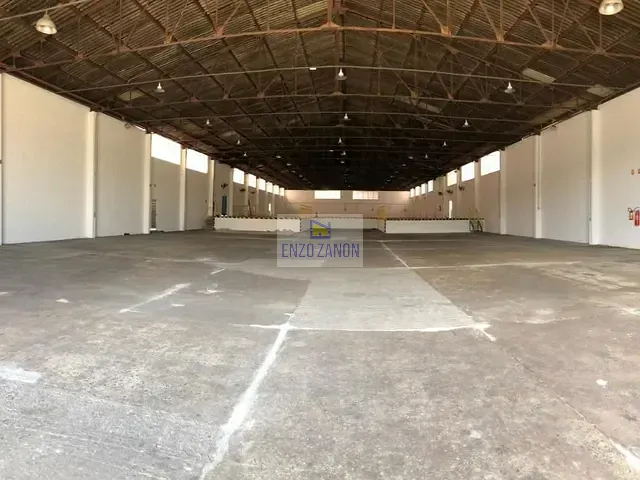 Galpão / Barracão com 5900m², para alugar, no bairro Conceição em Diadema