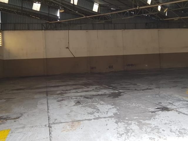 Galpão / Barracão com 700m², para alugar, no bairro Paraíso (Polvilho) em Cajamar