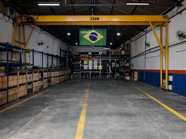 Galpão / Barracão com 583m², à venda, no bairro Jardim do Lago em Campinas