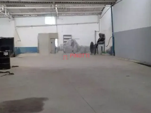 Galpão / Barracão à venda ou para alugar, no bairro Vila Marlene em São Bernardo do Campo