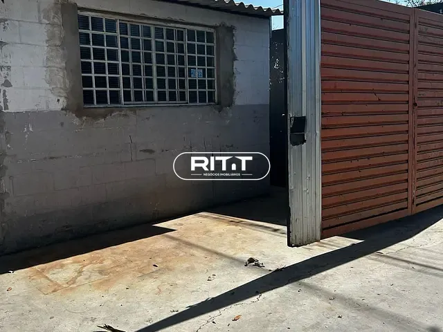 Galpão / Barracão com 300m², para alugar, no bairro Parque Santa Bárbara em Campinas