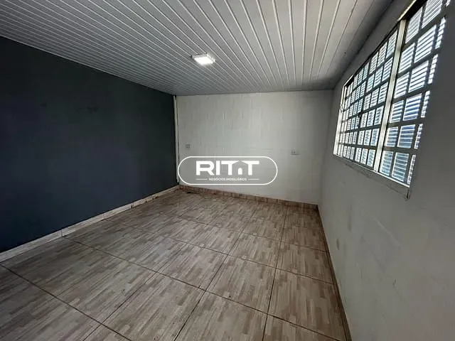Galpão / Barracão com 300m², para alugar, no bairro Parque Santa Bárbara em Campinas