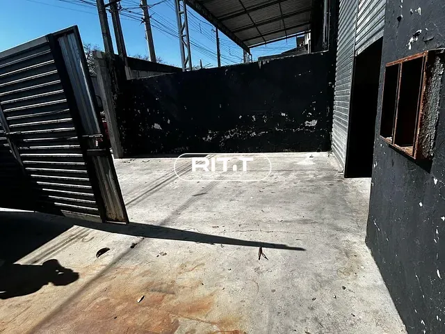 Galpão / Barracão com 300m², para alugar, no bairro Parque Santa Bárbara em Campinas