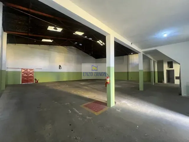 Galpão / Barracão com 635m², para alugar, no bairro Vila Washington em São Bernardo do Campo