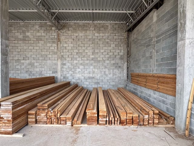 Galpão / Barracão com 5100m², para alugar, no bairro São Roberto (Jordanésia) em Cajamar