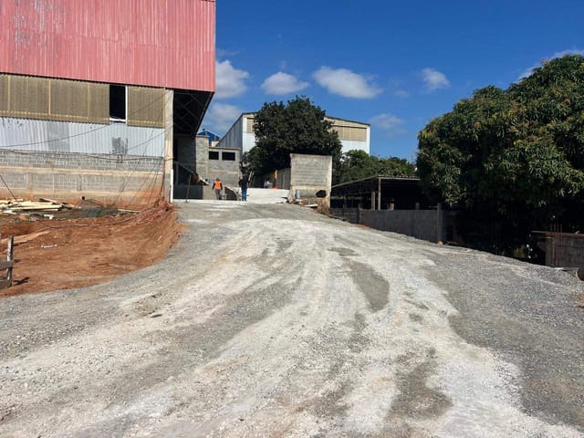 Galpão / Barracão para alugar, no bairro Vila Poupança em Santana de Parnaíba