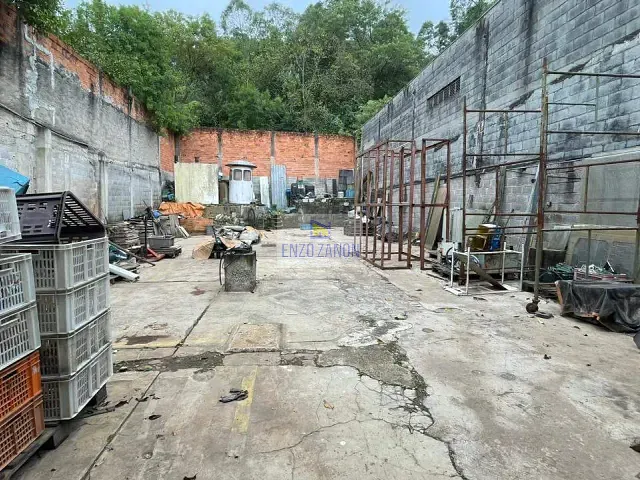 Galpão / Barracão com 740m², à venda, no bairro Demarchi em São Bernardo do Campo