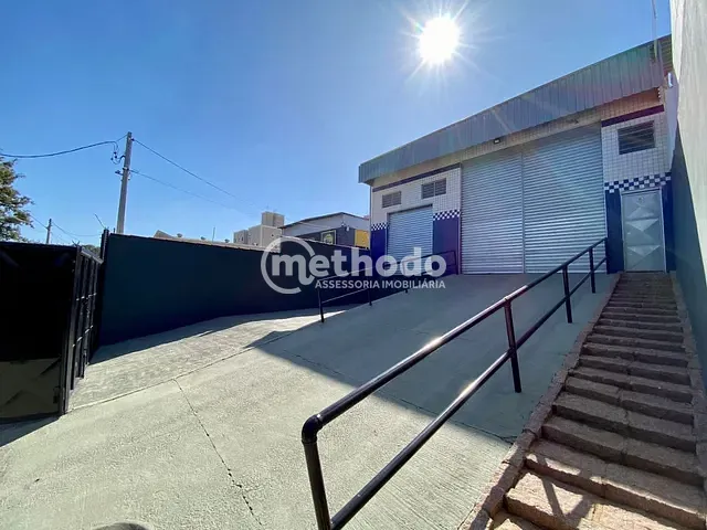 Galpão / Barracão com 335m², à venda, no bairro Vila São Bento em Campinas