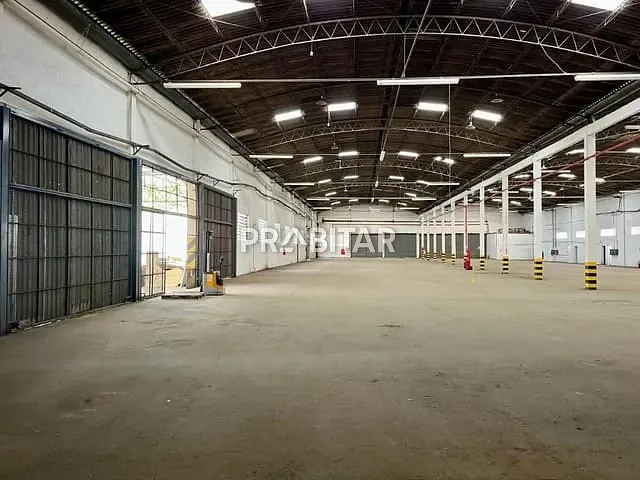 Galpão / Barracão com 6217m², para alugar, no bairro Vila Leopoldina em São Paulo
