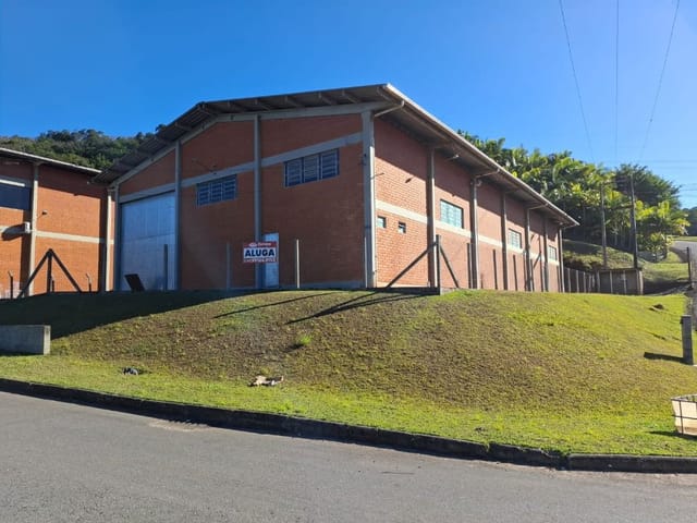 Foto do Galpão / Barracão - Galpão Comercial/Industrial - 580m2 - Belchior Baixo - Gaspar/SC | Terrena Administradora Ltda