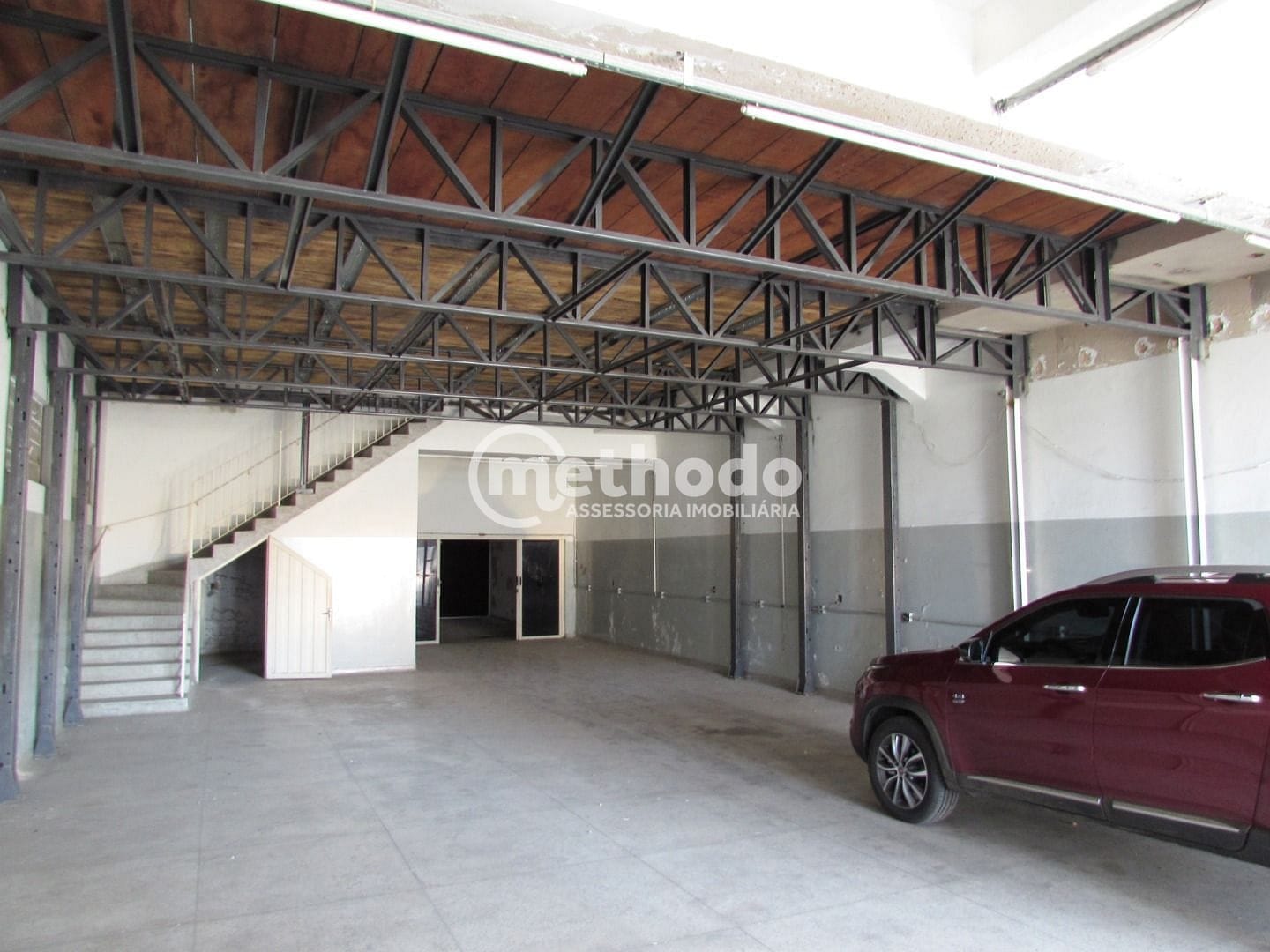 Depósito-Galpão, 825 m² - Foto 2