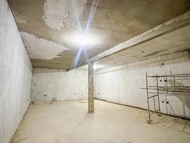 Galpão / Barracão com 1400m², para alugar, no bairro Jardim Bela Vista (Zona Sul) em São Paulo