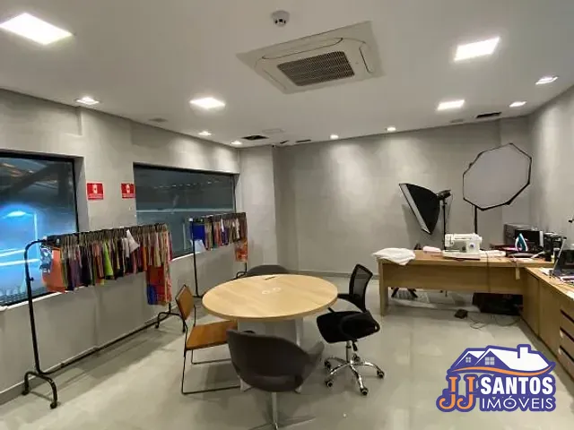 Galpão / Barracão com 1400m², à venda, no bairro Alto da Mooca em São Paulo