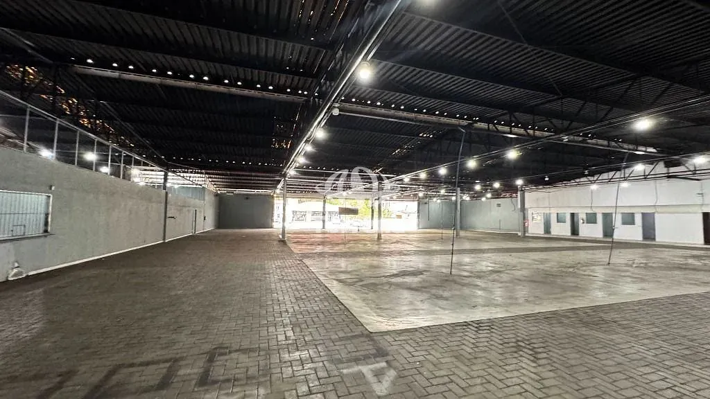 Galpão comercial para alugar com 1.800m - Vorstadt - Blumenau/SC — foto 3