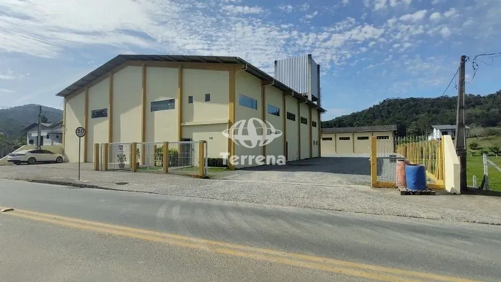 Galpão/Barracão para alugar com750 m - Fidélis - Blumenau/SC - foto 1