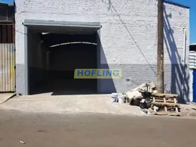 Galpão / Barracão com 250m², à venda, no bairro Jardim Bom Sucesso em Rio Claro