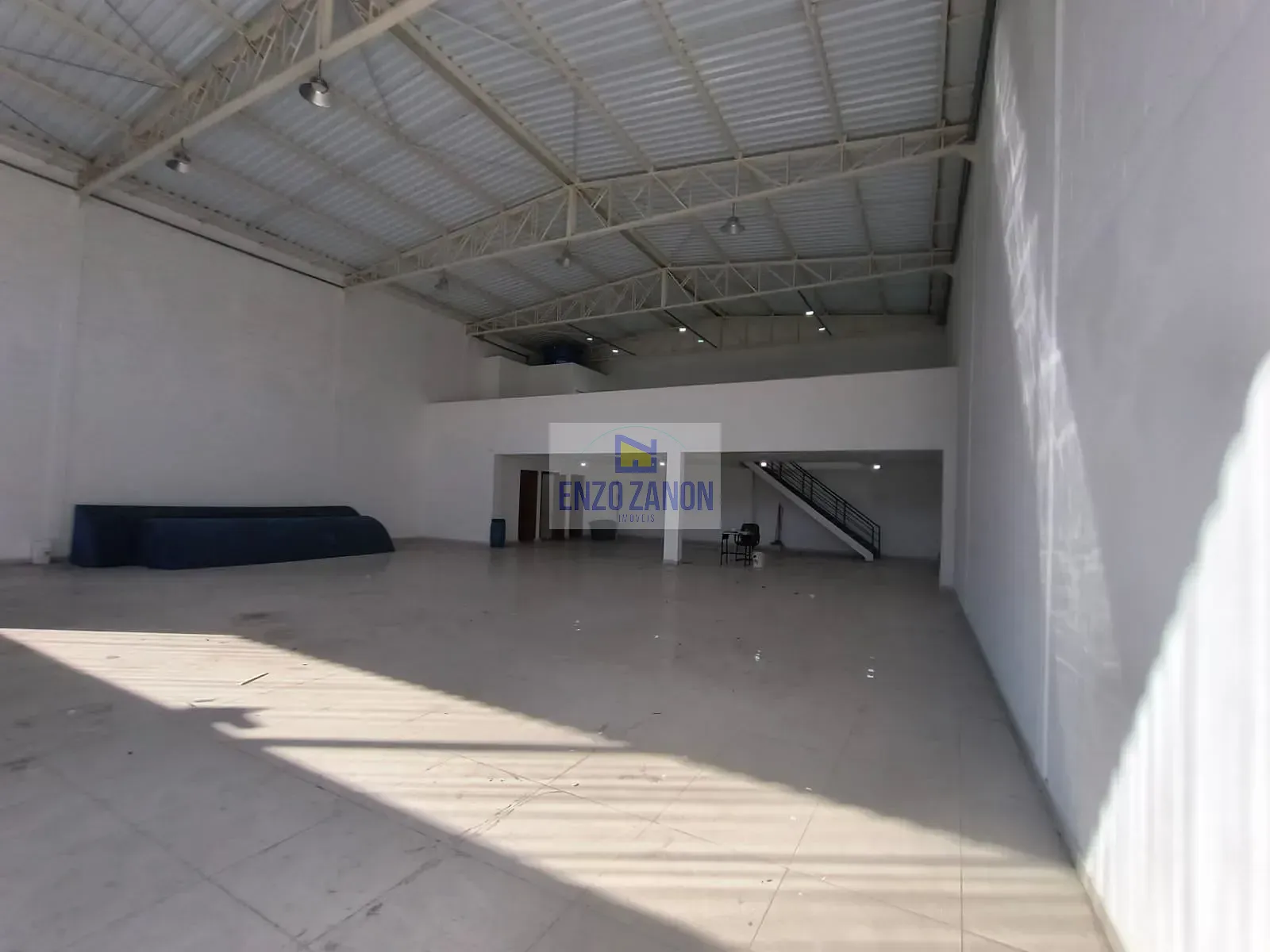Depósito-Galpão, 420 m² - Foto 1